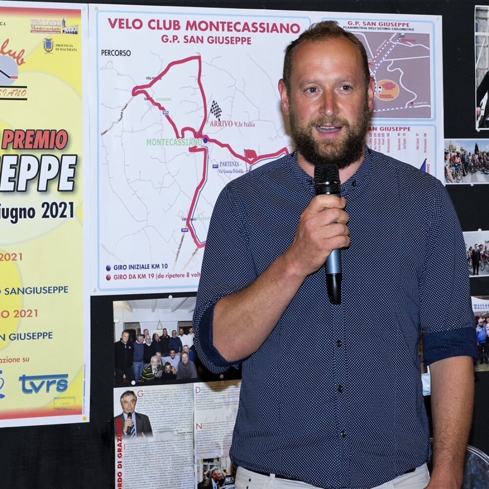 02bcf738-6174-41f2-98e3-16703cba6d67