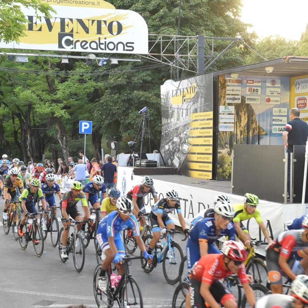 0355dc22-bda0-4f6a-96fb-322c03d47432 0355dc22-bda0-4f6a-96fb-322c03d47432