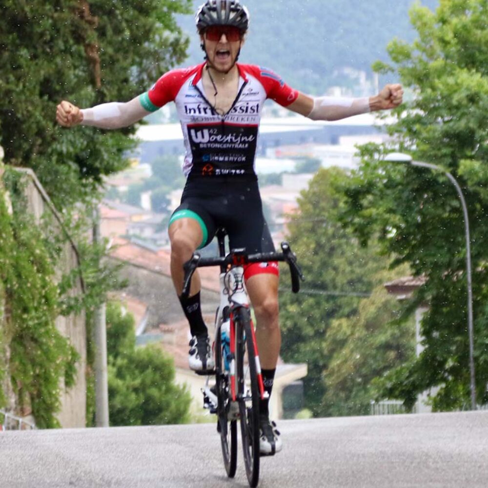 07c4dcd0-c5c7-41ad-b300-46d038fa2b50