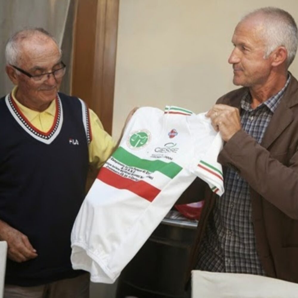 09198207-eddc-46d6-8fd7-60f379e31d3a