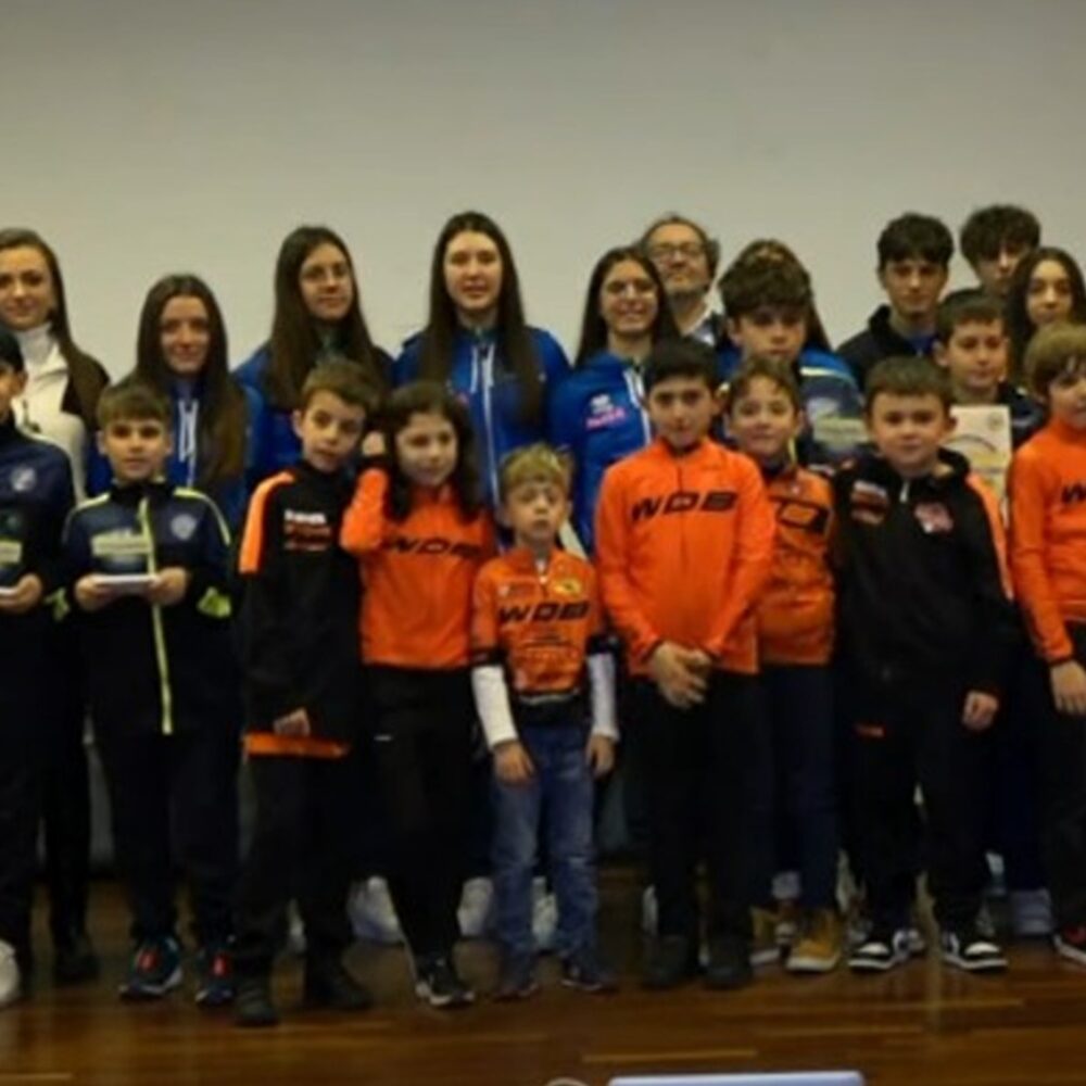 16f09d83-2050-4139-95b9-e8f89b1854f3 16f09d83-2050-4139-95b9-e8f89b1854f3