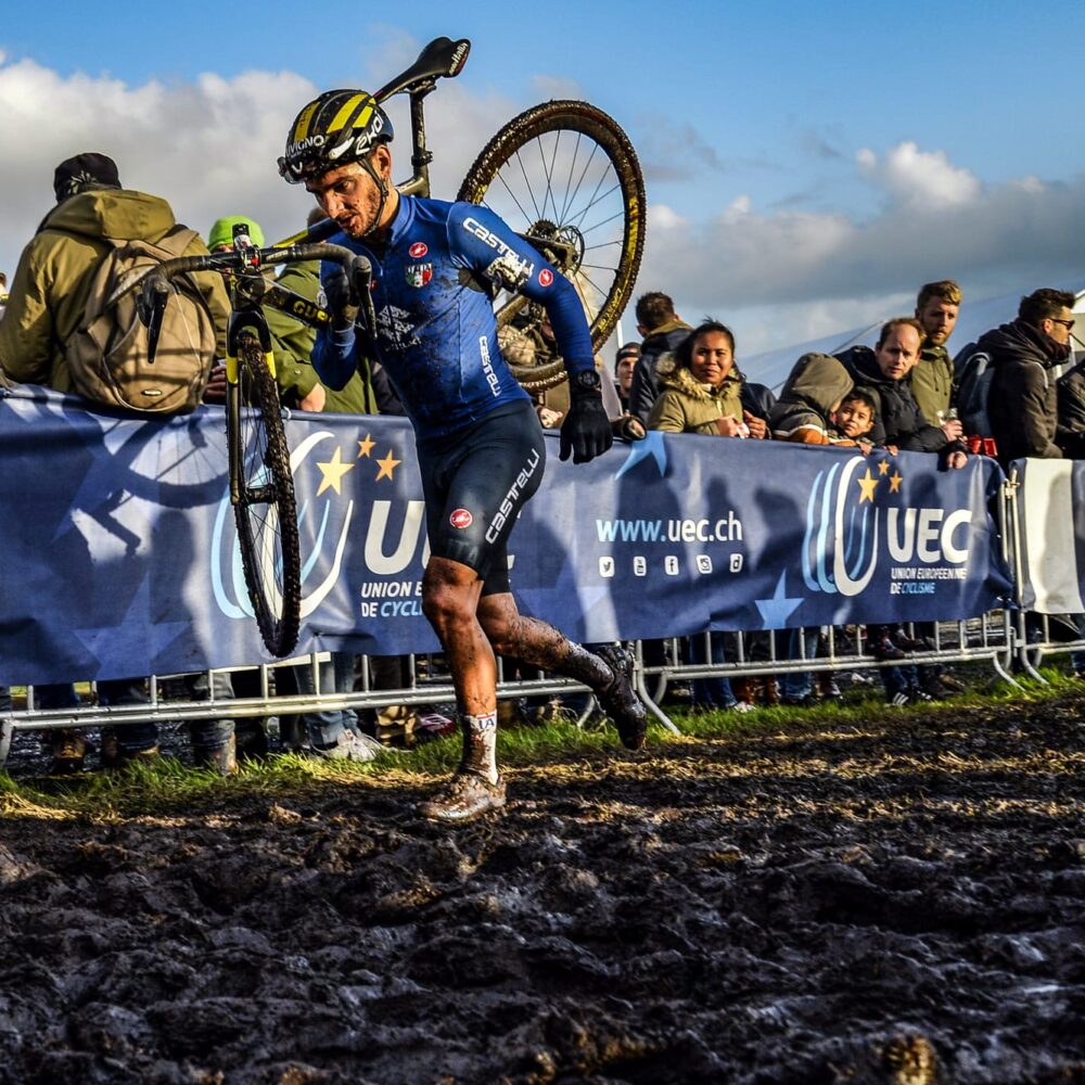 17b1f3da-c129-4500-a554-07885e427ccc 17b1f3da-c129-4500-a554-07885e427ccc