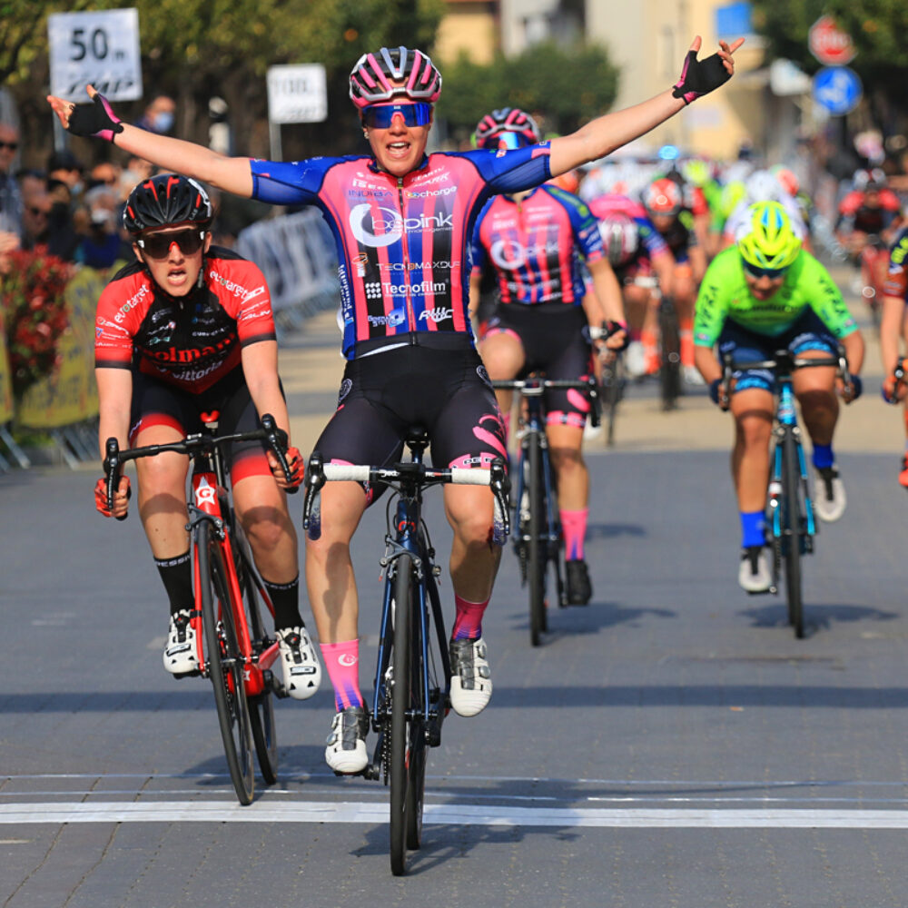 18a4d4fa-9f56-4a92-a970-d25f78edeaaf