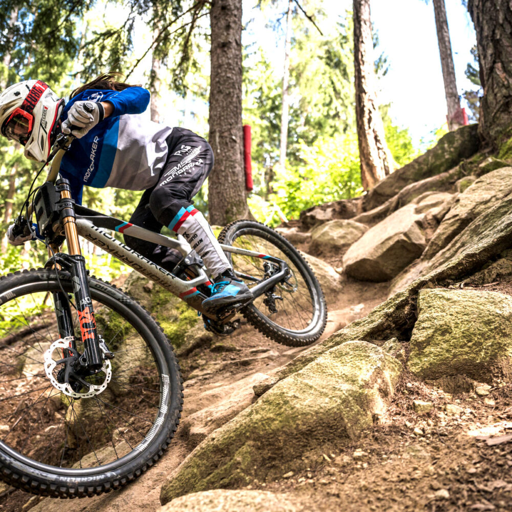 1caf9870-f5a6-4ac5-aab5-61d64c204e88 1caf9870-f5a6-4ac5-aab5-61d64c204e88