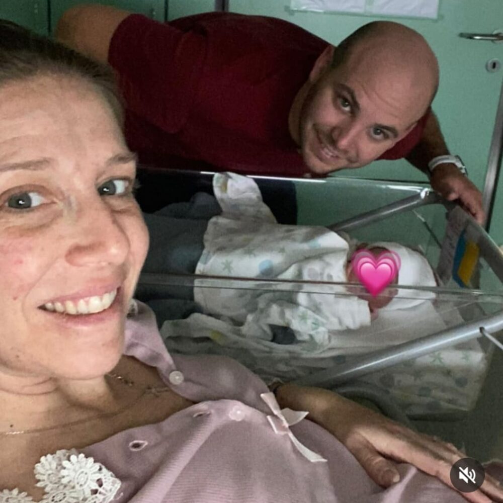 1de74ca7-74c6-423c-8b6f-f33aeb3cbcd3