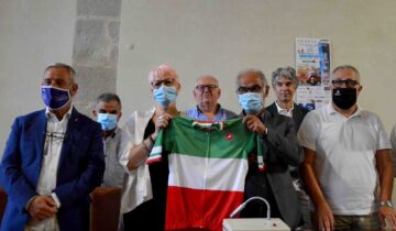 Città di Castello si veste di Tricolore