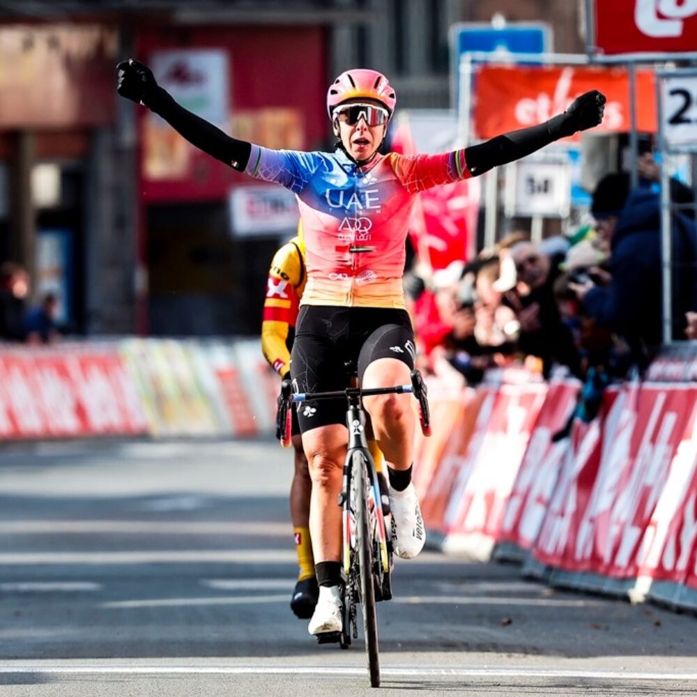 29b4c886-f9b4-4174-9d41-71233361665e 29b4c886-f9b4-4174-9d41-71233361665e