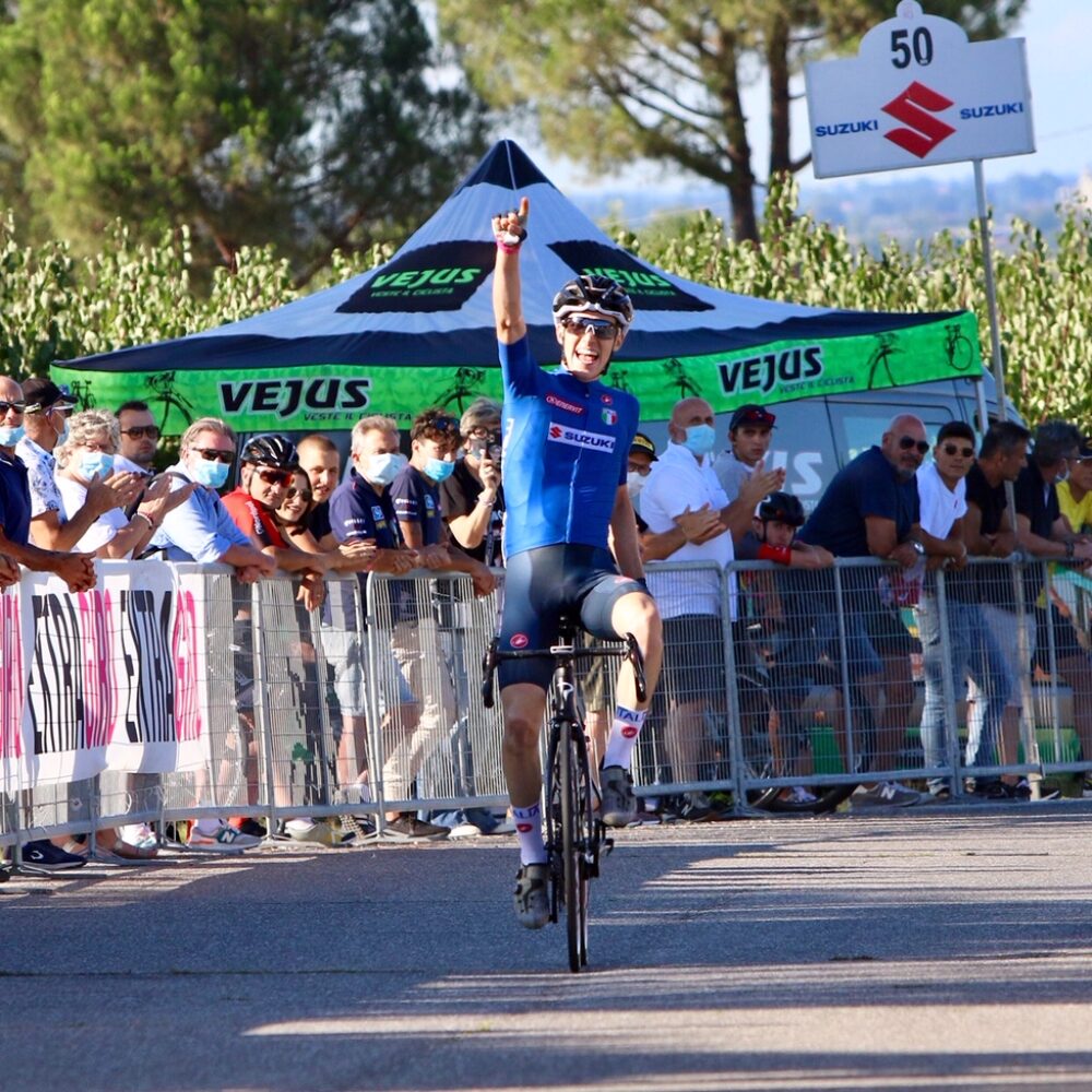 2cc5652d-ae34-4c72-a703-60eb1d399fe7