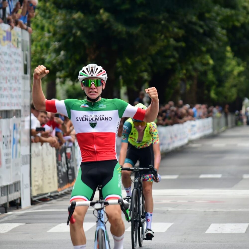 2d8d7fb0-d490-482e-b3b6-26fbb42467f2