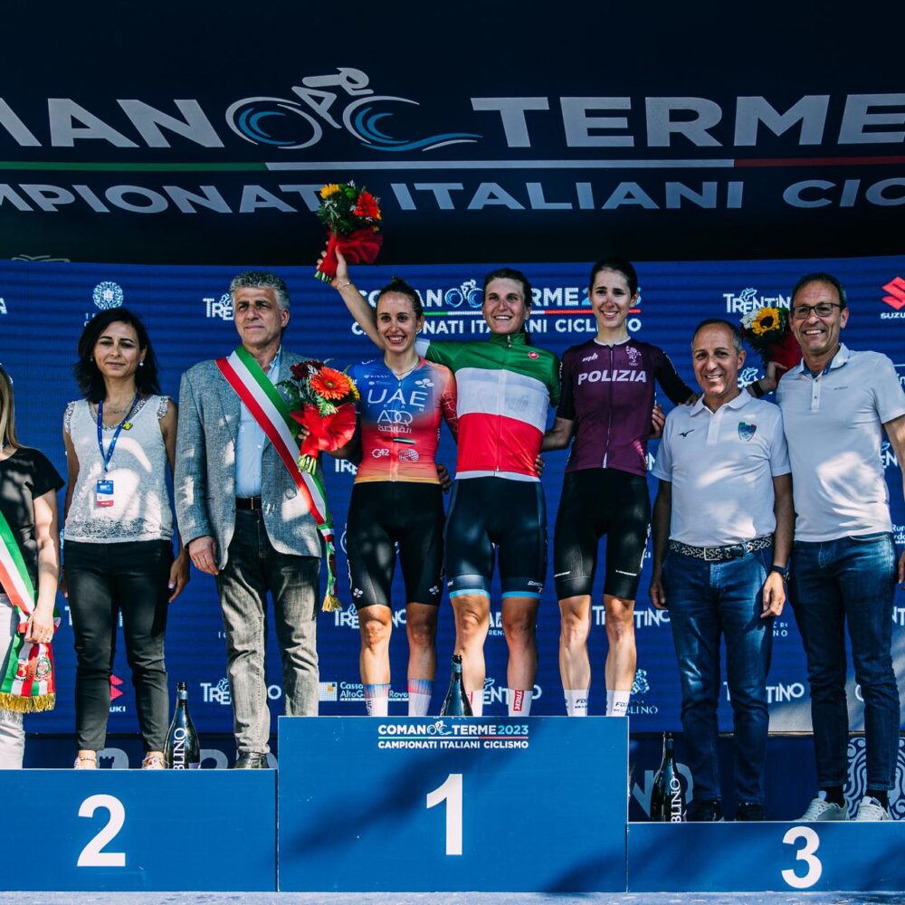 2ee561d4-7c58-4ef9-8ec0-107eee1b031c