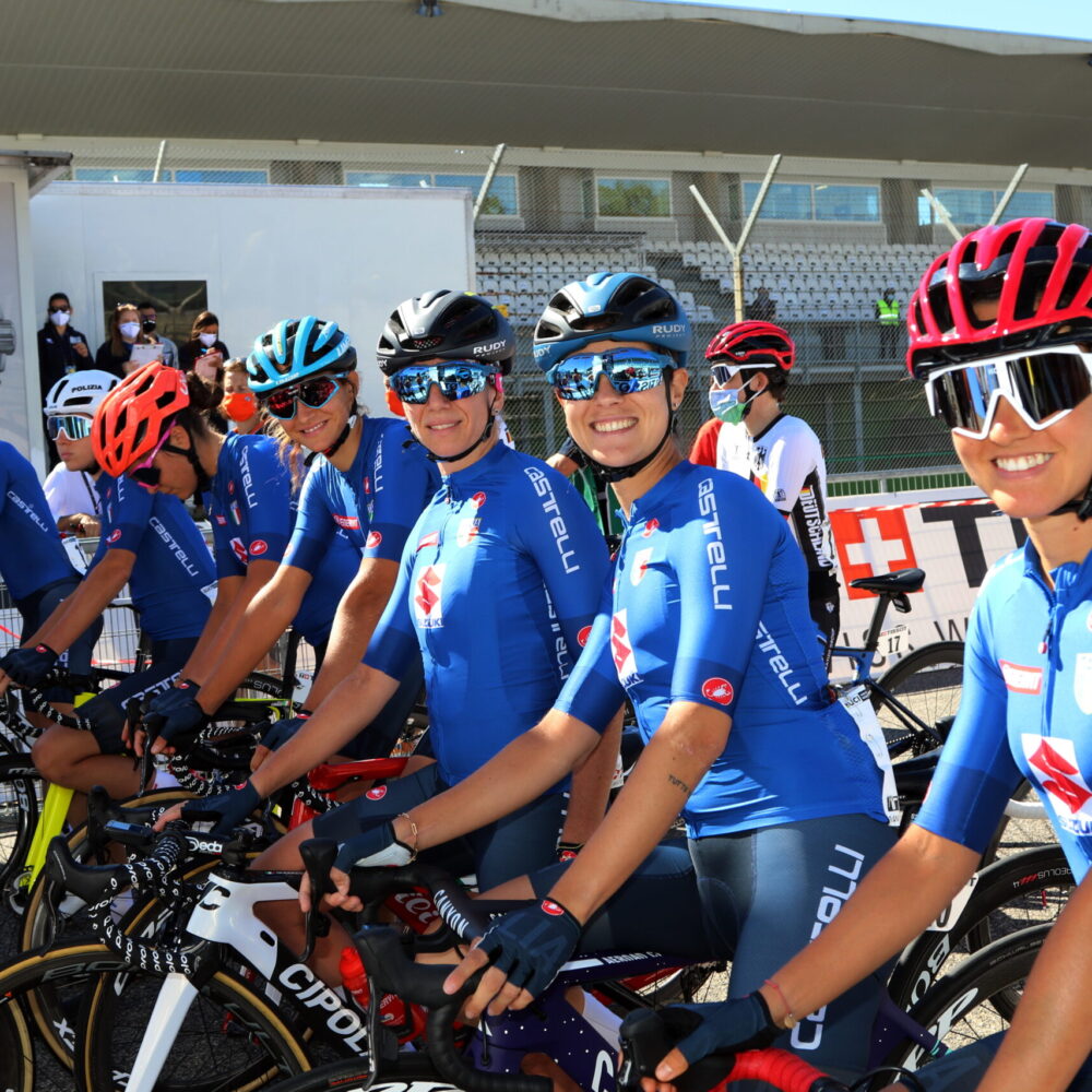 3b112e06-c9fe-4013-86a1-7dcff89f2cef