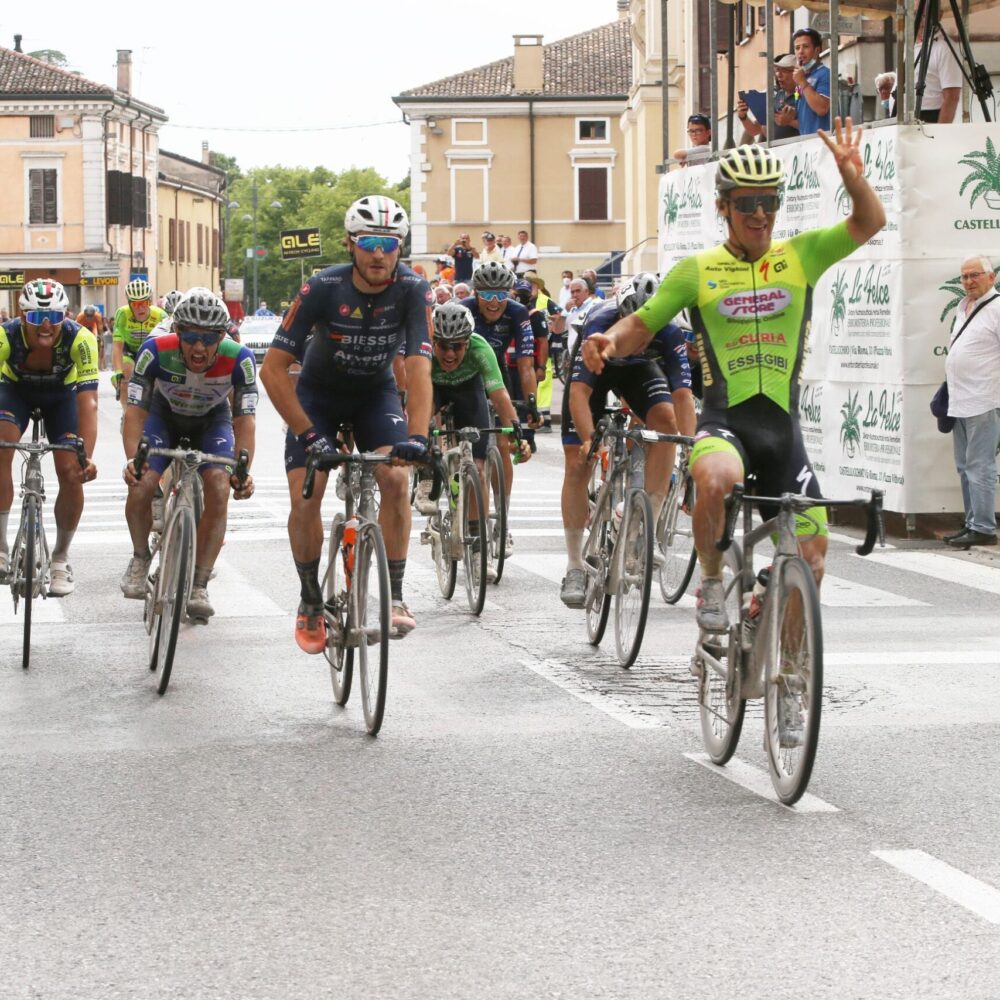 406a1bd4-9e87-4745-a3a3-e24bc751364a