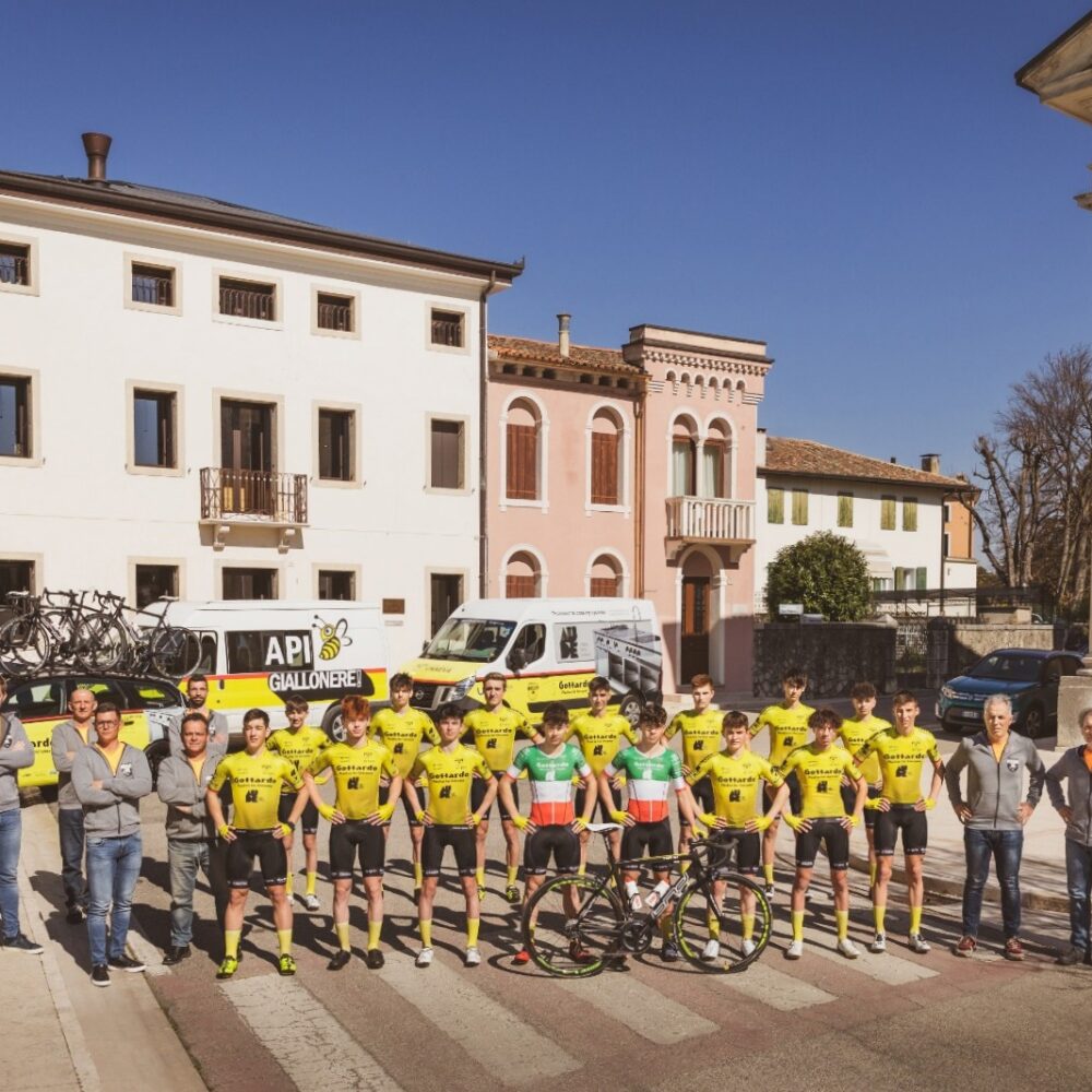 41d37704-2640-4512-95bd-8c8314873663