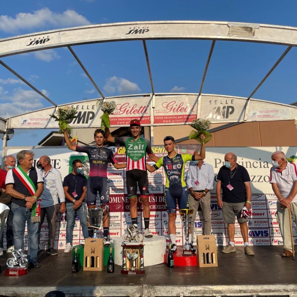 4b98171b-a171-4c01-a332-37e232086072