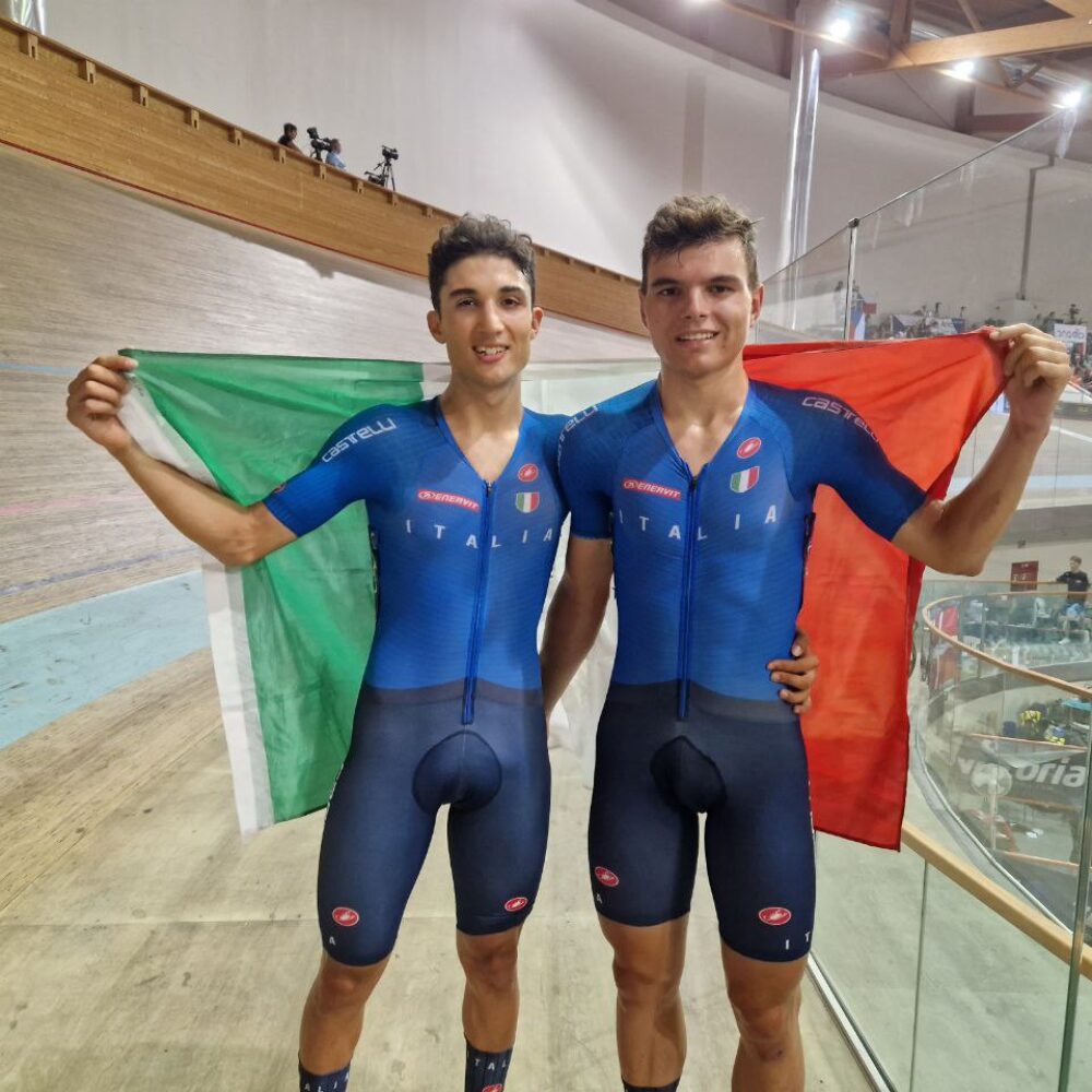 4cd1129a-b73b-4ee4-9c1c-7ca759af0cbb 4cd1129a-b73b-4ee4-9c1c-7ca759af0cbb