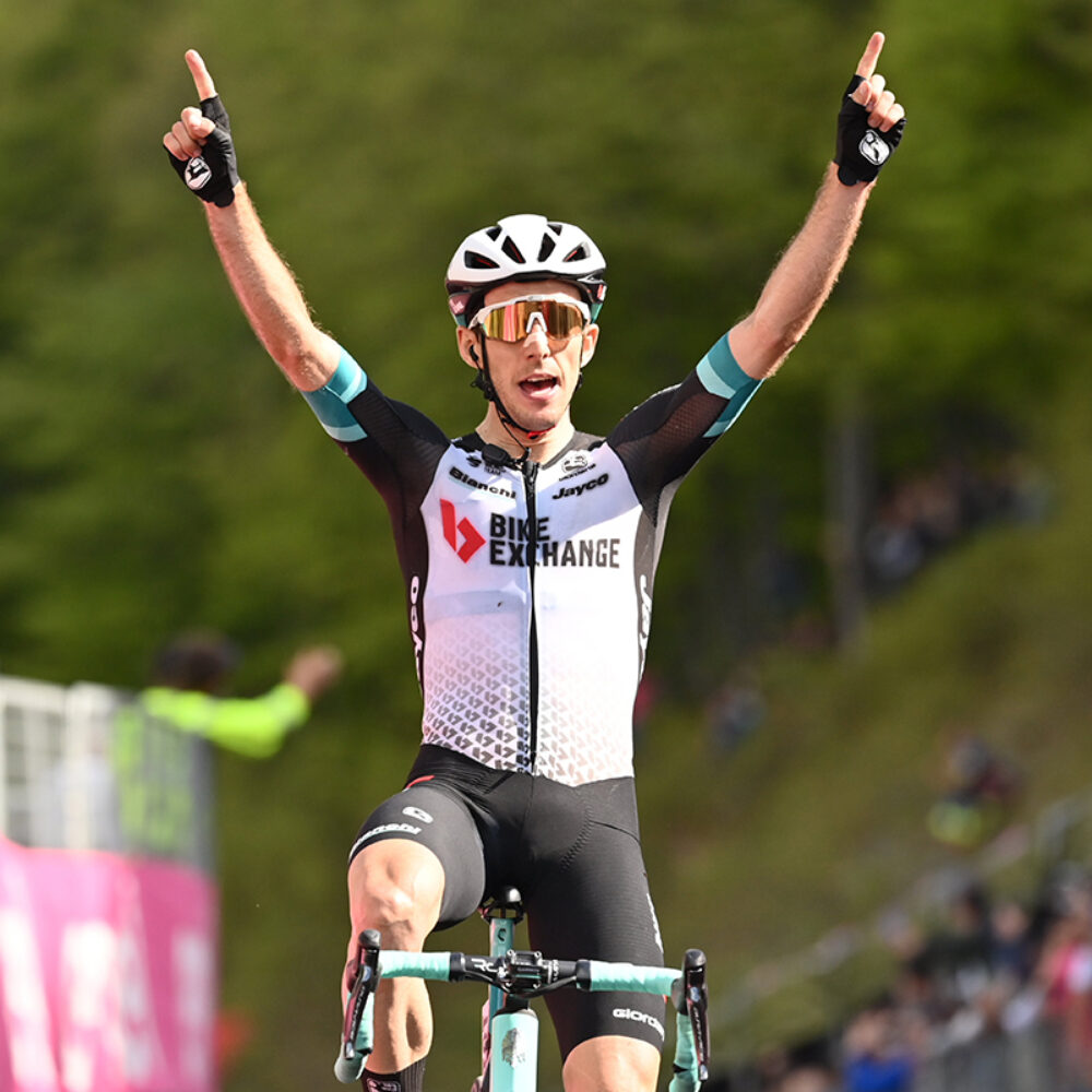 51bc3a9c-9253-4dfd-a2ad-d9bfa1a75bc6