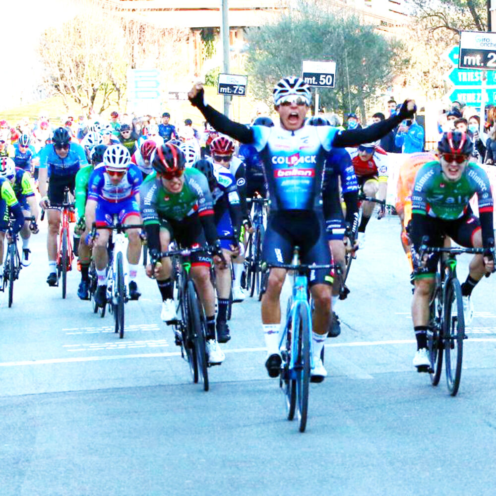 527e3889-1ac1-4bb8-8c25-32ceda418d8b