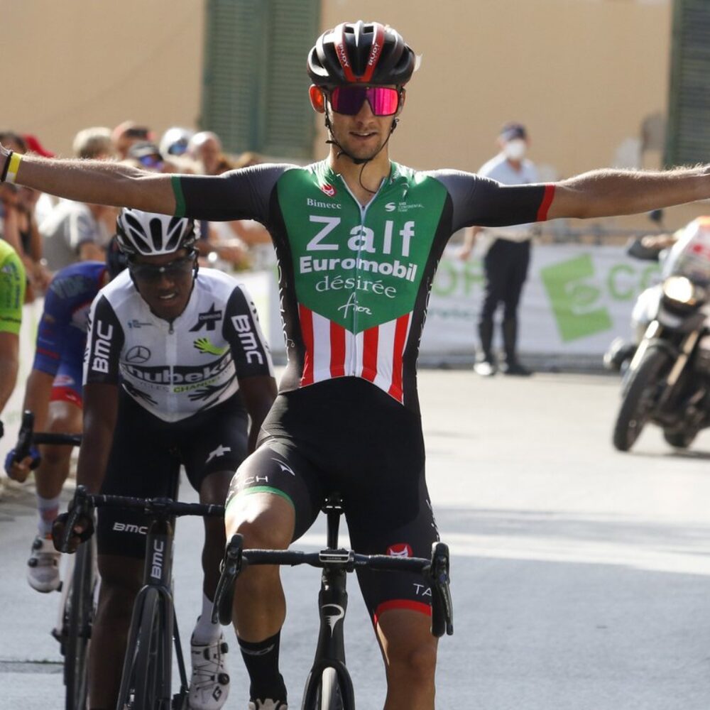 547484bf-aab1-4275-9ac3-5f6a21d619cd 547484bf-aab1-4275-9ac3-5f6a21d619cd