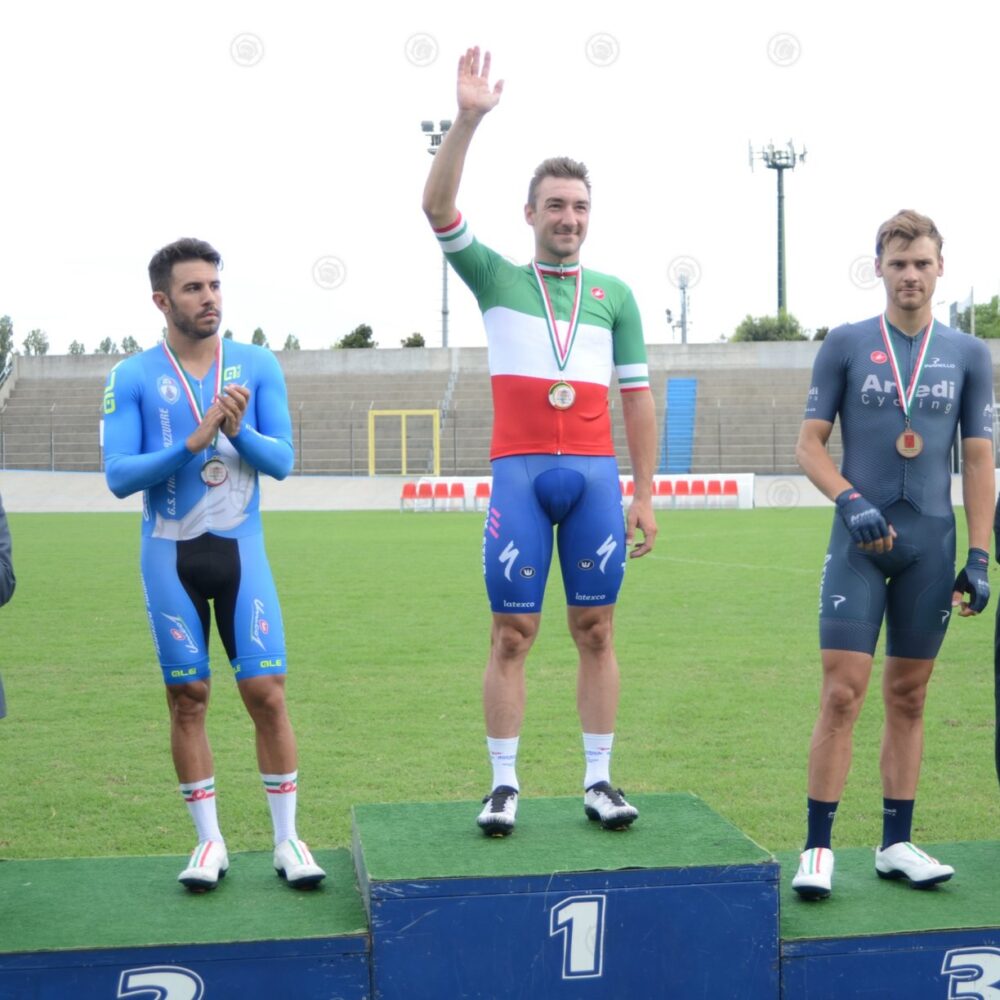 55ea1a97-33fb-4e26-947d-e42e4a56d852