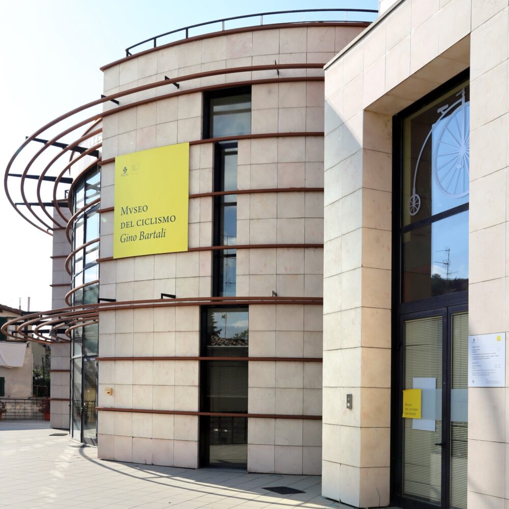 5c299f97-dce4-4d04-98d4-9e325fb3c168 5c299f97-dce4-4d04-98d4-9e325fb3c168