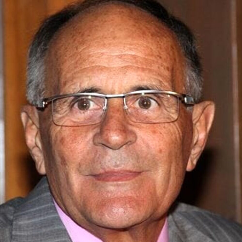 6374d9e7-765b-426f-8cee-62a48bff6599