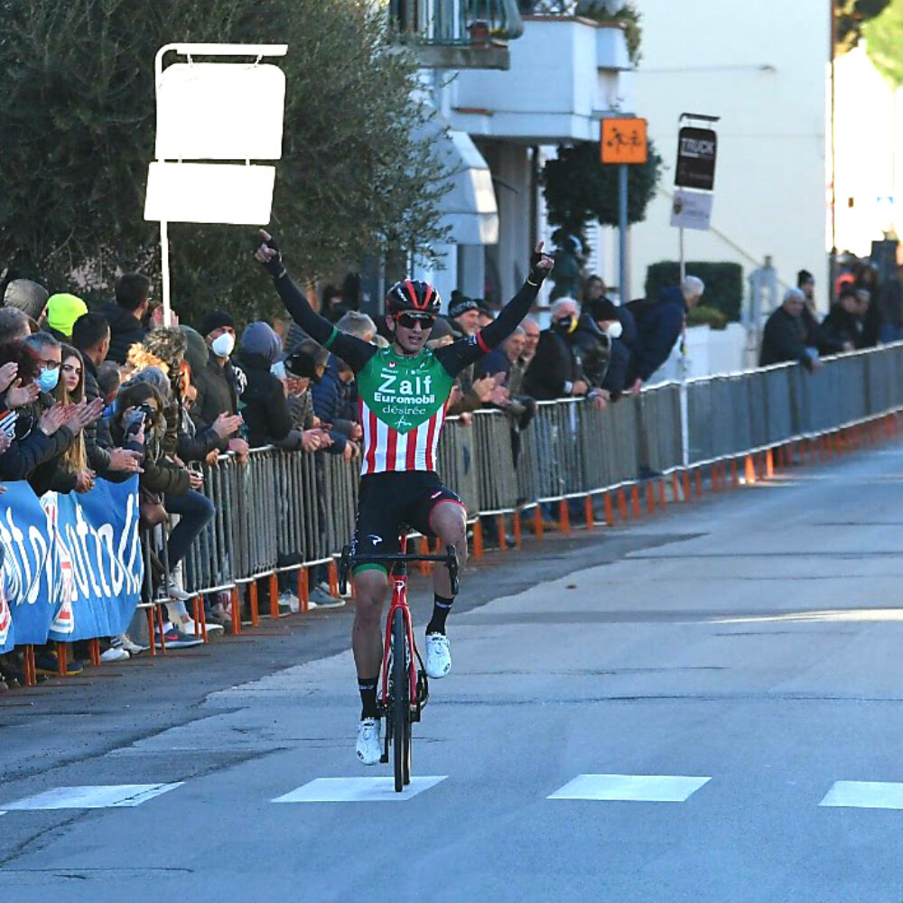 674ae78b-1176-4805-8fac-5650bc4e0ebf