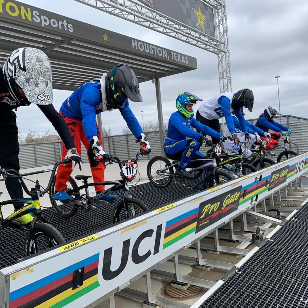 6cc8a9b3-4dad-4799-914c-ee093ef559c3 6cc8a9b3-4dad-4799-914c-ee093ef559c3