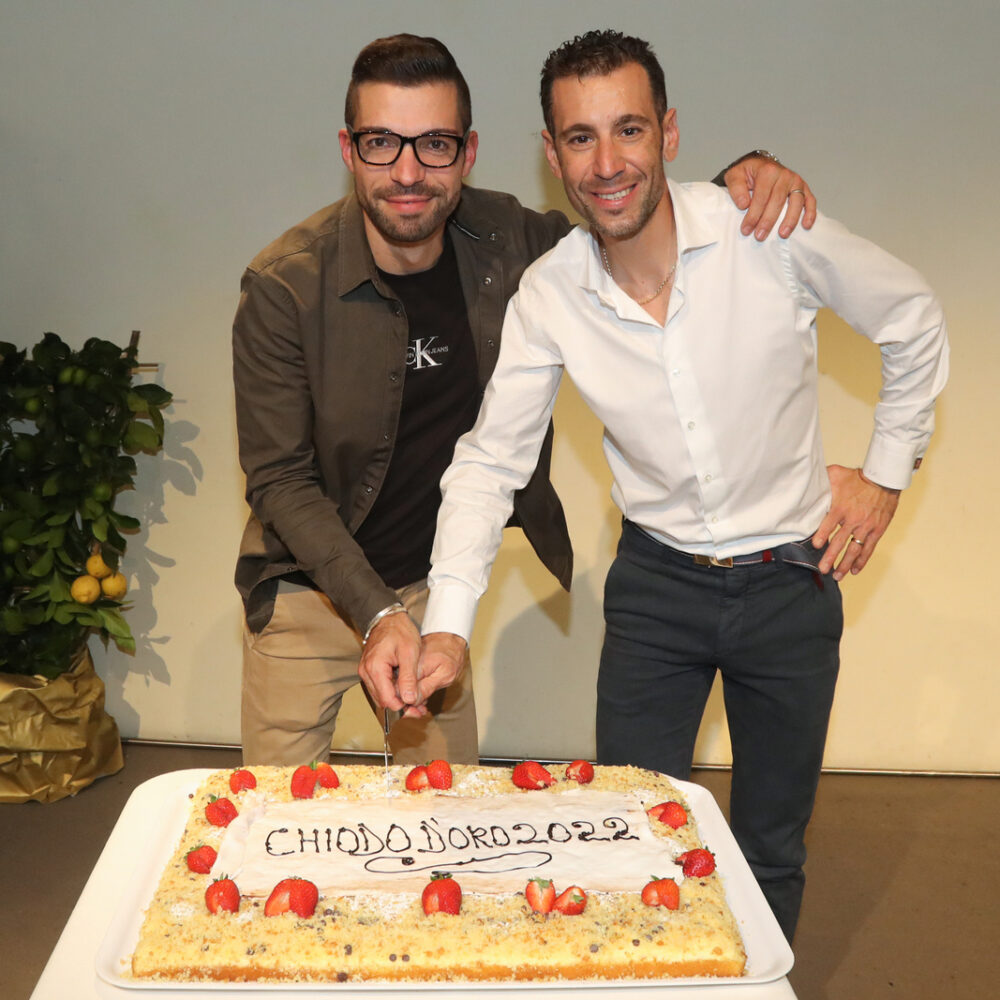 6ce091b5-36f3-46e7-b7d8-2fa4bfb911fd 6ce091b5-36f3-46e7-b7d8-2fa4bfb911fd