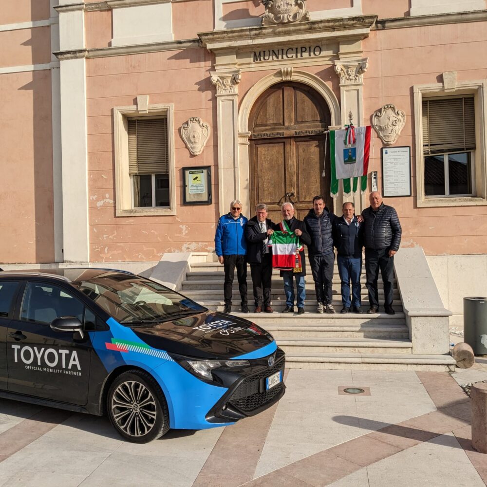 6e04cccf-becd-47dd-bfc4-2f498331c766 6e04cccf-becd-47dd-bfc4-2f498331c766