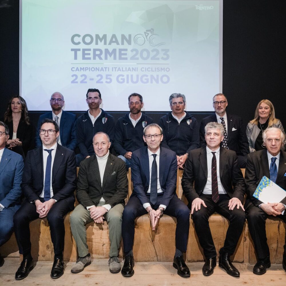 6fdbc895-3806-44b6-977f-d95c1d62cee0