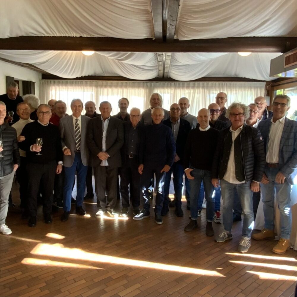 71587200-c4fa-435c-af6c-9b7724daf1da 71587200-c4fa-435c-af6c-9b7724daf1da