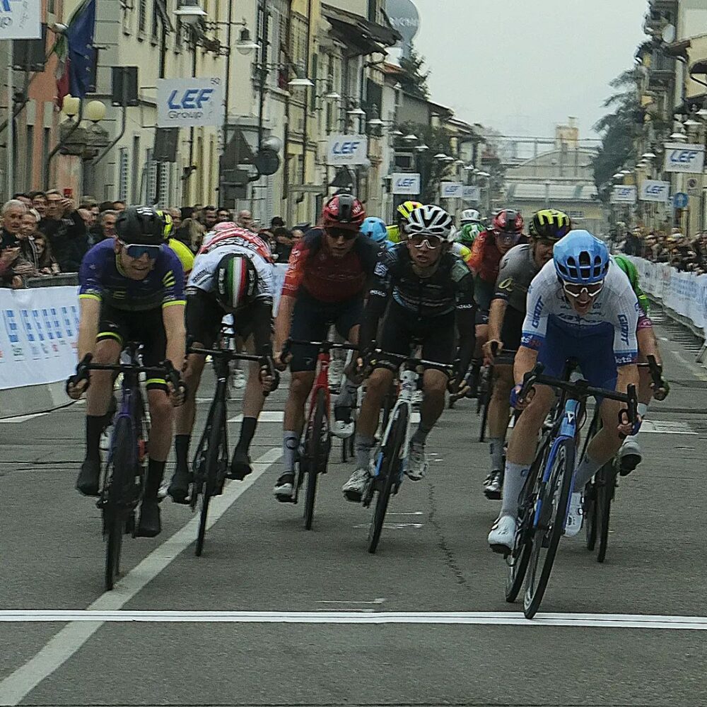 7329b5ef-8799-4650-baed-52ca3b2d8a30 7329b5ef-8799-4650-baed-52ca3b2d8a30