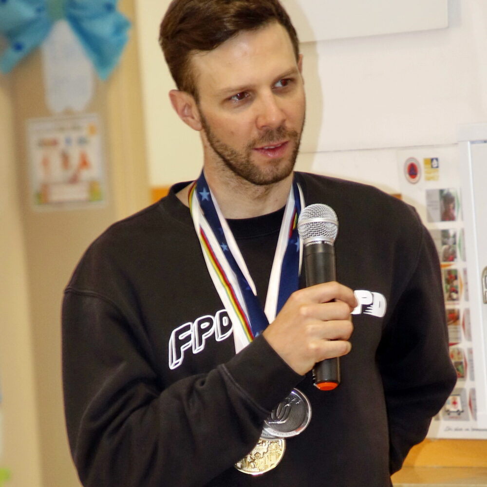 75436f79-e85e-4b85-89f3-c8552ae23c95