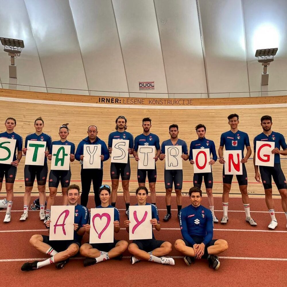 7b7fb633-1776-4f9a-ae64-83896a1f1bba 7b7fb633-1776-4f9a-ae64-83896a1f1bba