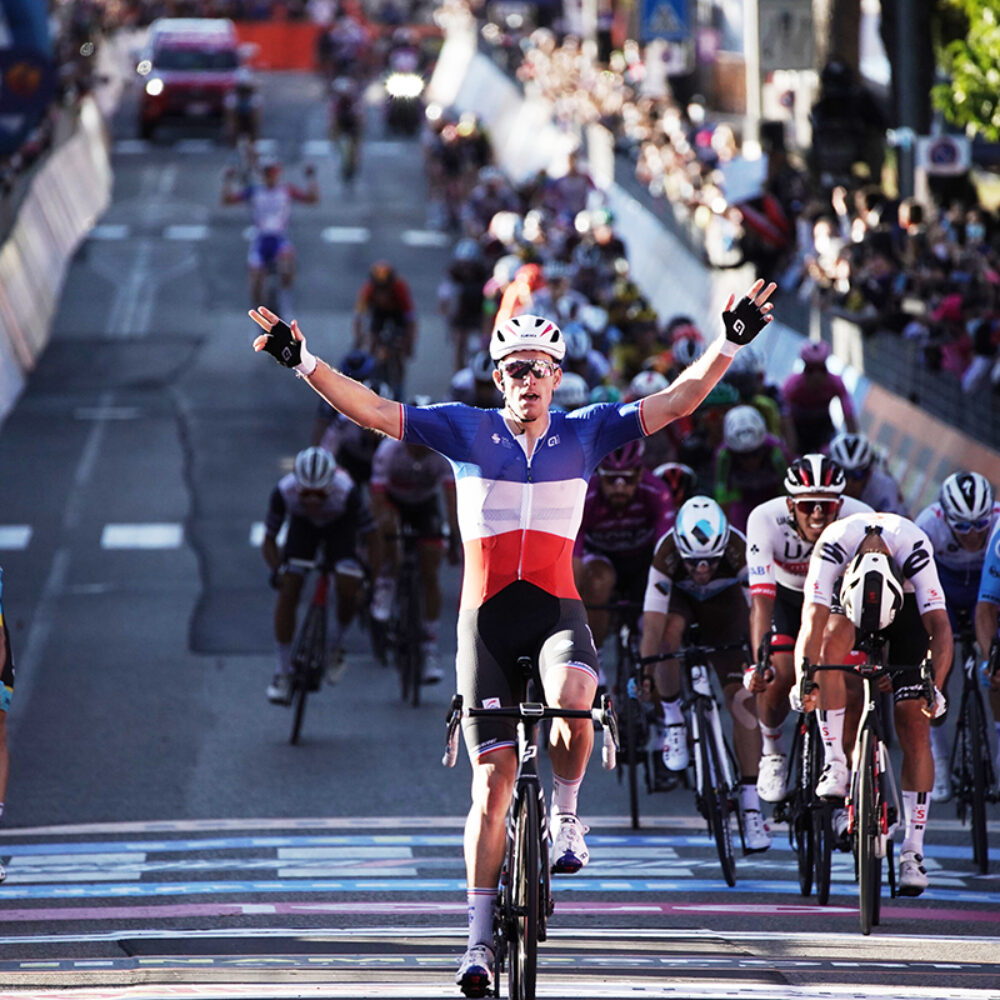 7e647b61-7e8d-4cec-97c6-847d0f3f29eb