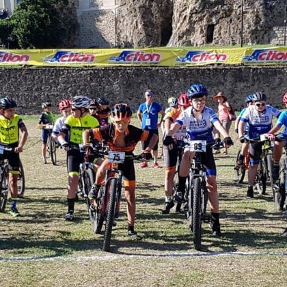 8af24000-dcb5-404b-b58c-3fe3f19aa067