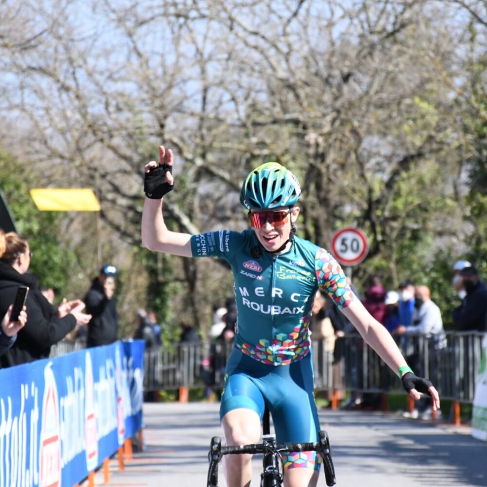 933c1ae6-5cae-4b63-bc9a-26c32fd010e7