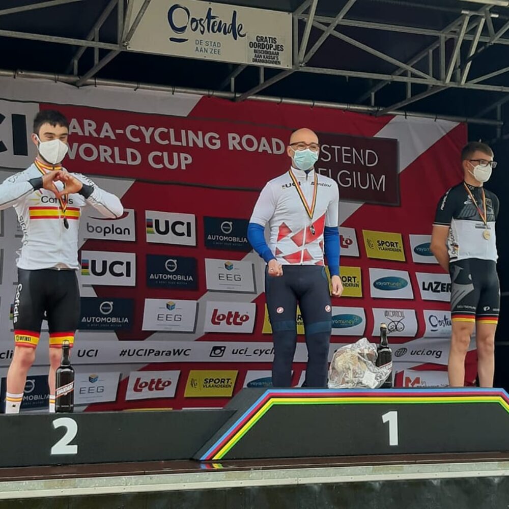 951c62a8-32e3-4020-a707-f33210b7324b