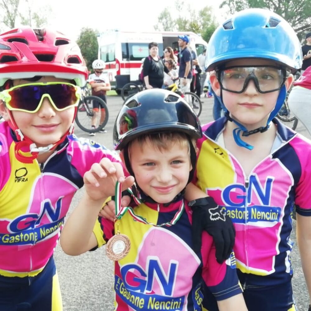 959062eb-0042-4219-8d49-942f819df5b0