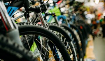 Allenarsi a casa – Giochi di equilibrio con la bicicletta