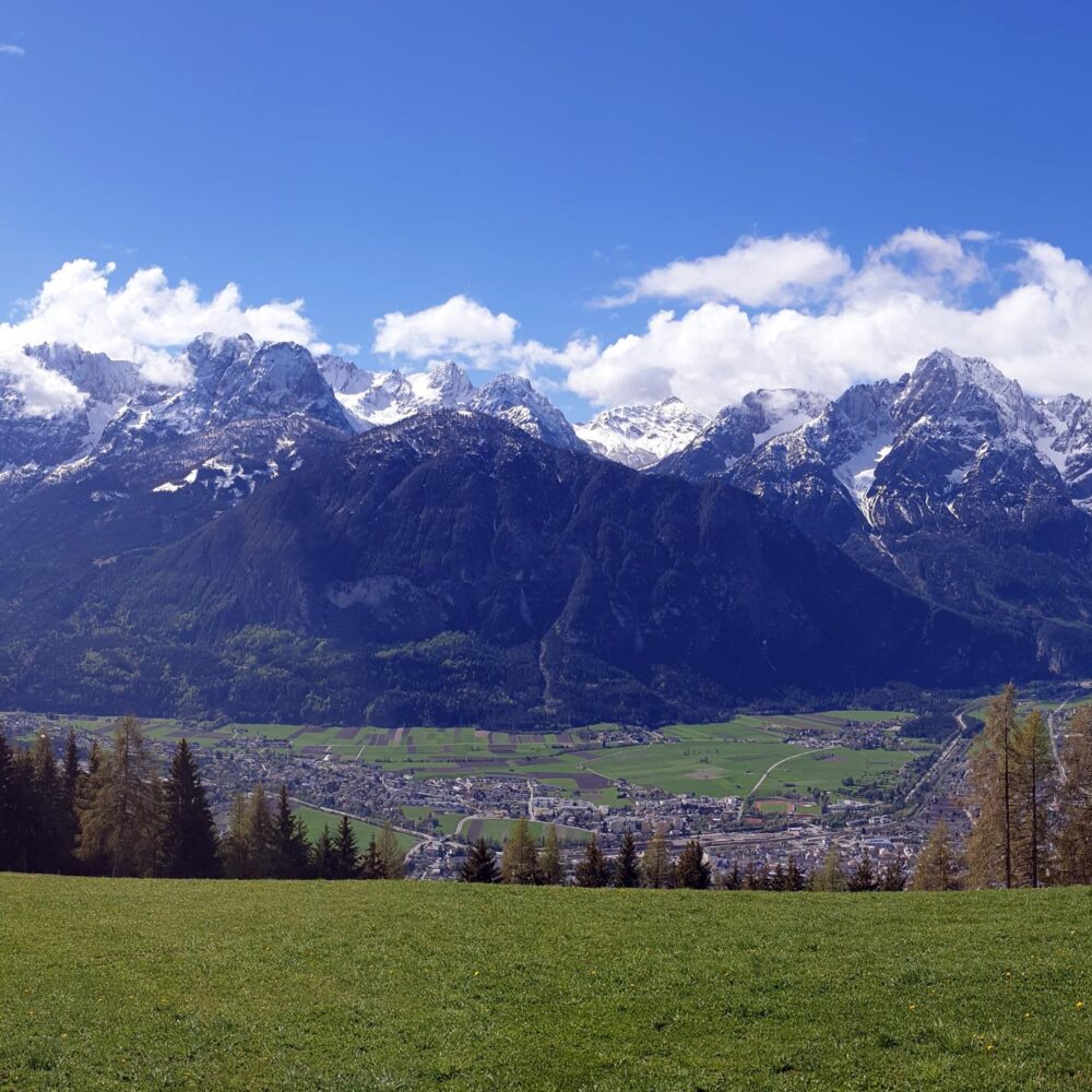 b9a38f8c-6683-43d8-afbf-89886d9e4b55