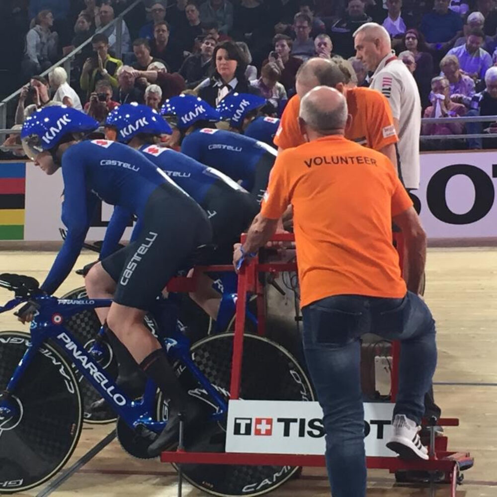 bade7712-e6d2-43c5-94f6-d26eba46922e bade7712-e6d2-43c5-94f6-d26eba46922e