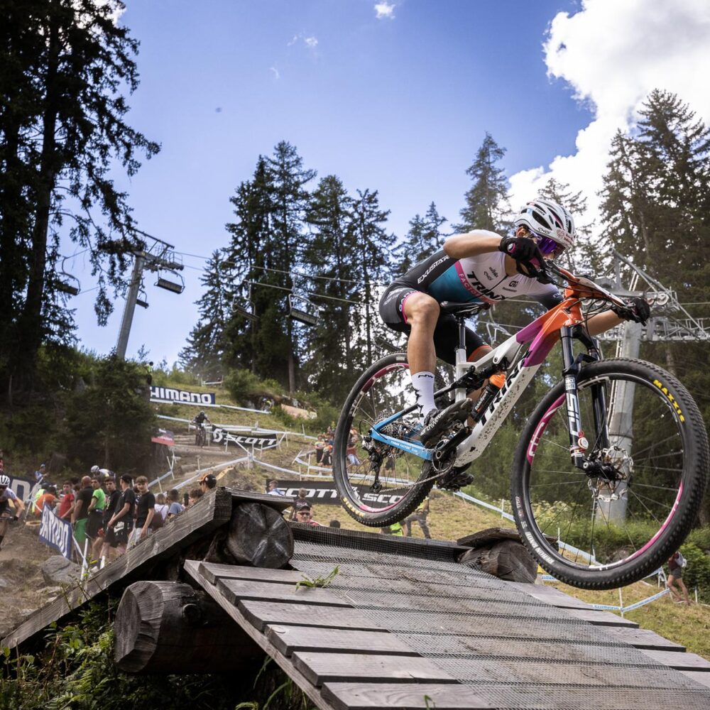 baf316ee-b0ab-45ec-95f5-e85313959a9d