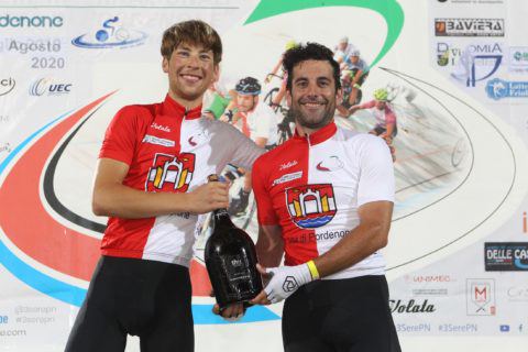 c3f5e785-18ec-4c33-a83f-d3a1d4a0d505 c3f5e785-18ec-4c33-a83f-d3a1d4a0d505