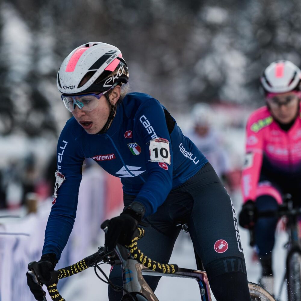 c6e5feec-971f-4505-8388-c8929eeb236c