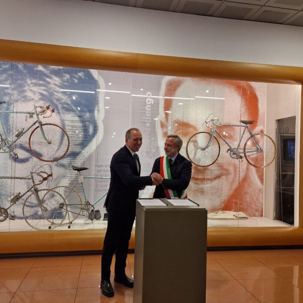 d0098504-a4d1-43ab-86d8-a4c3d8f2fa24 d0098504-a4d1-43ab-86d8-a4c3d8f2fa24