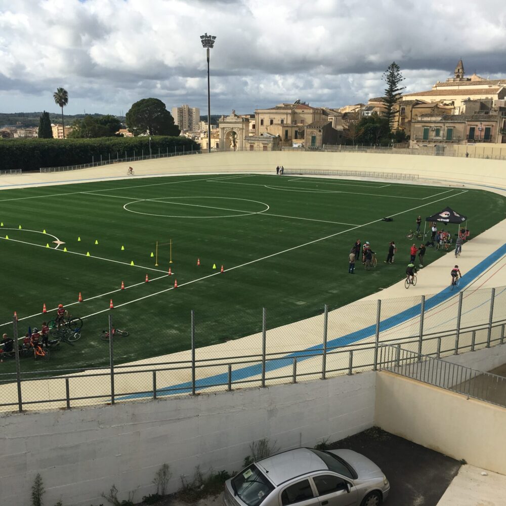 d0e0885c-ed38-448c-9c44-10df5b114d60 d0e0885c-ed38-448c-9c44-10df5b114d60