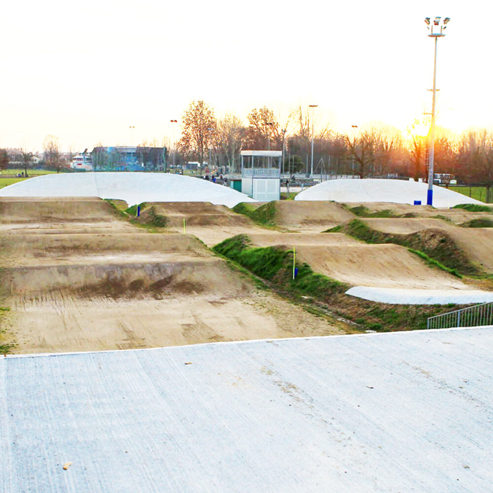 d4448f4f-b94a-4c73-8faa-e1474386e239