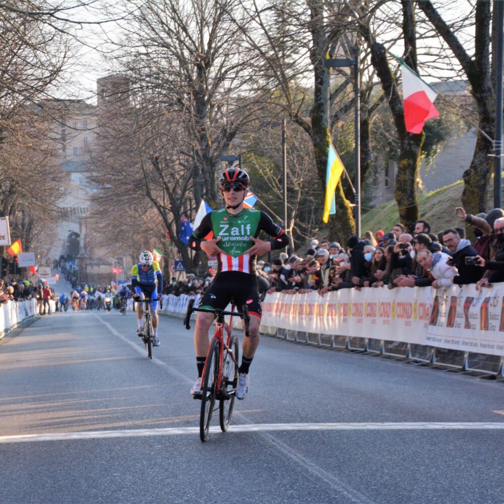 d5adf31e-8b0b-476a-990e-93cb02bdfe00