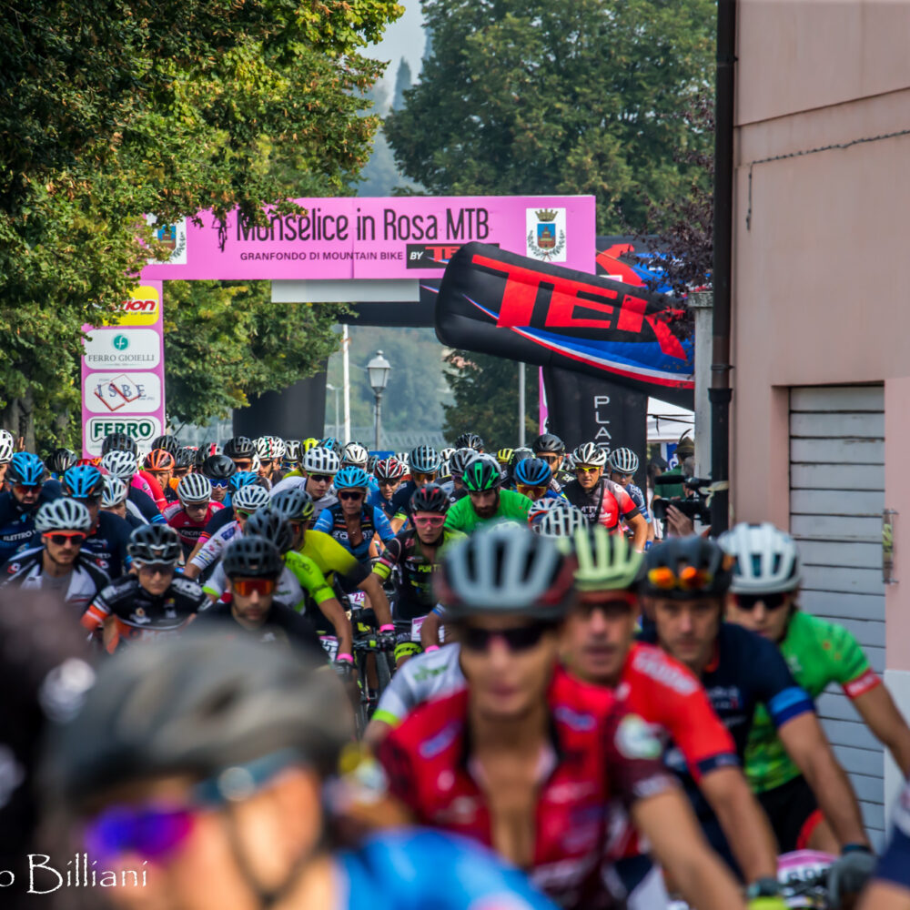 d72b529e-11e5-4a80-bce2-53c6a878e07b d72b529e-11e5-4a80-bce2-53c6a878e07b